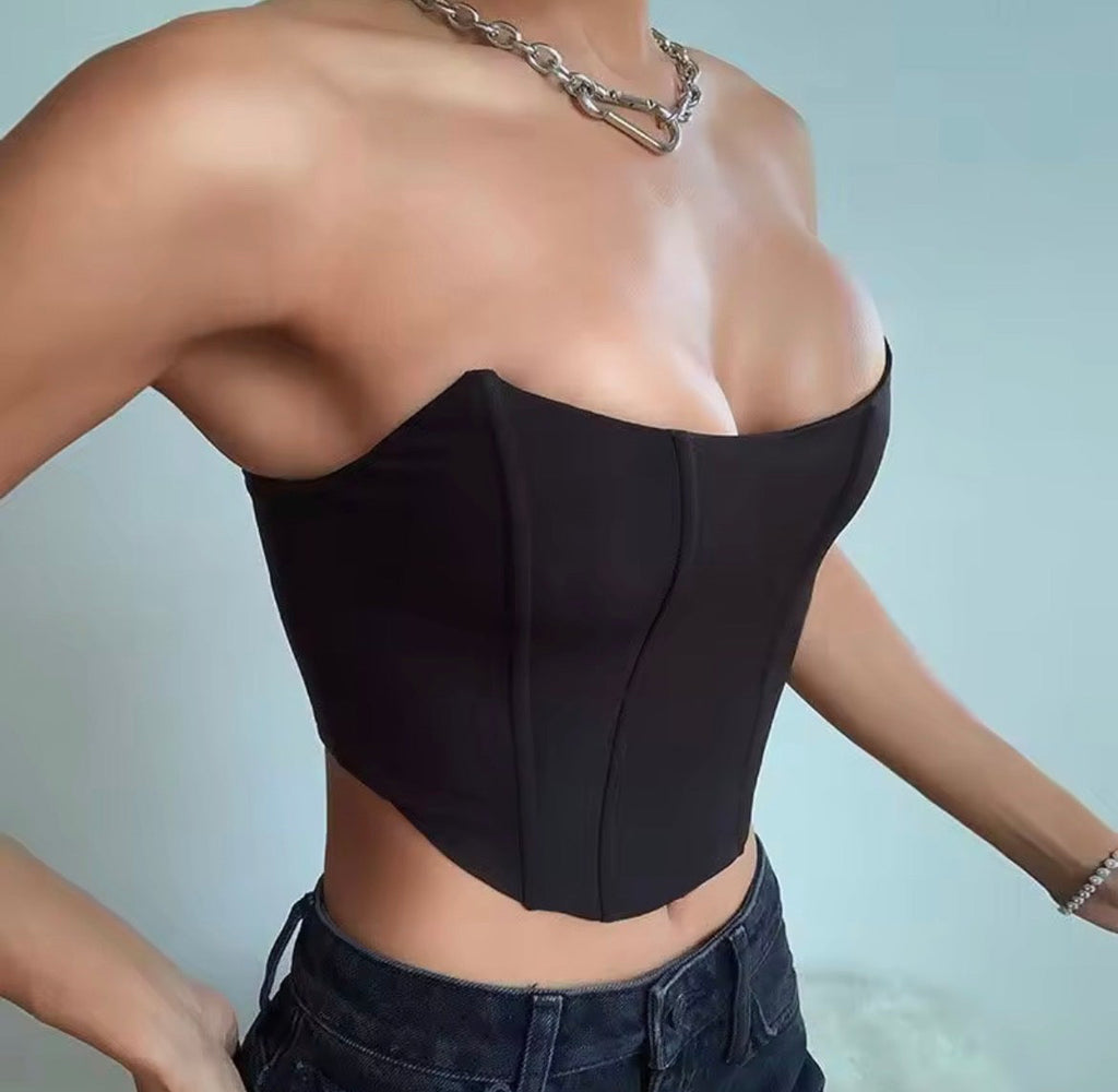 Sleek Strapless Top 😎